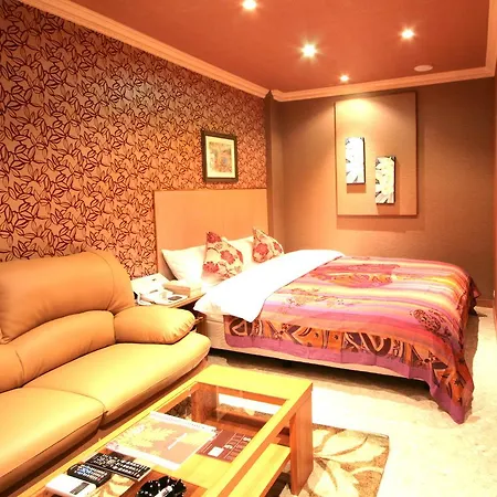 Sari Seki Inter (Adults Only) Hotel Kameyama Exterior photo