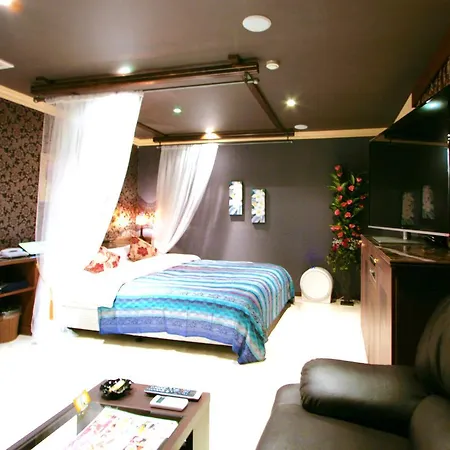 Sari Seki Inter (Adults Only) Hotel Kameyama Exterior photo