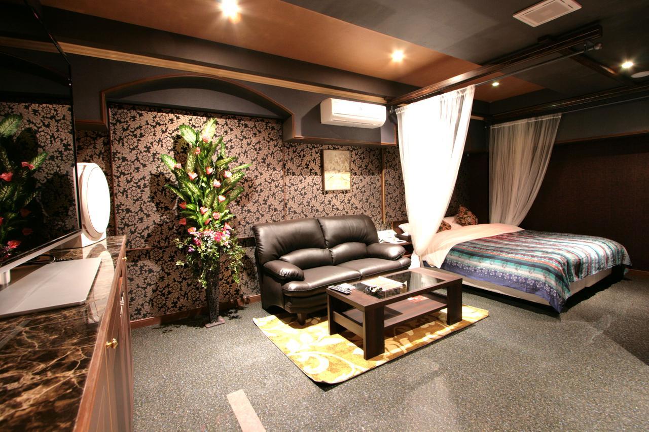 Sari Seki Inter (adults Only) Kameyama